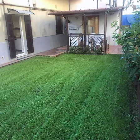 Garden House Cristina 5 Terre Διαμέρισμα *